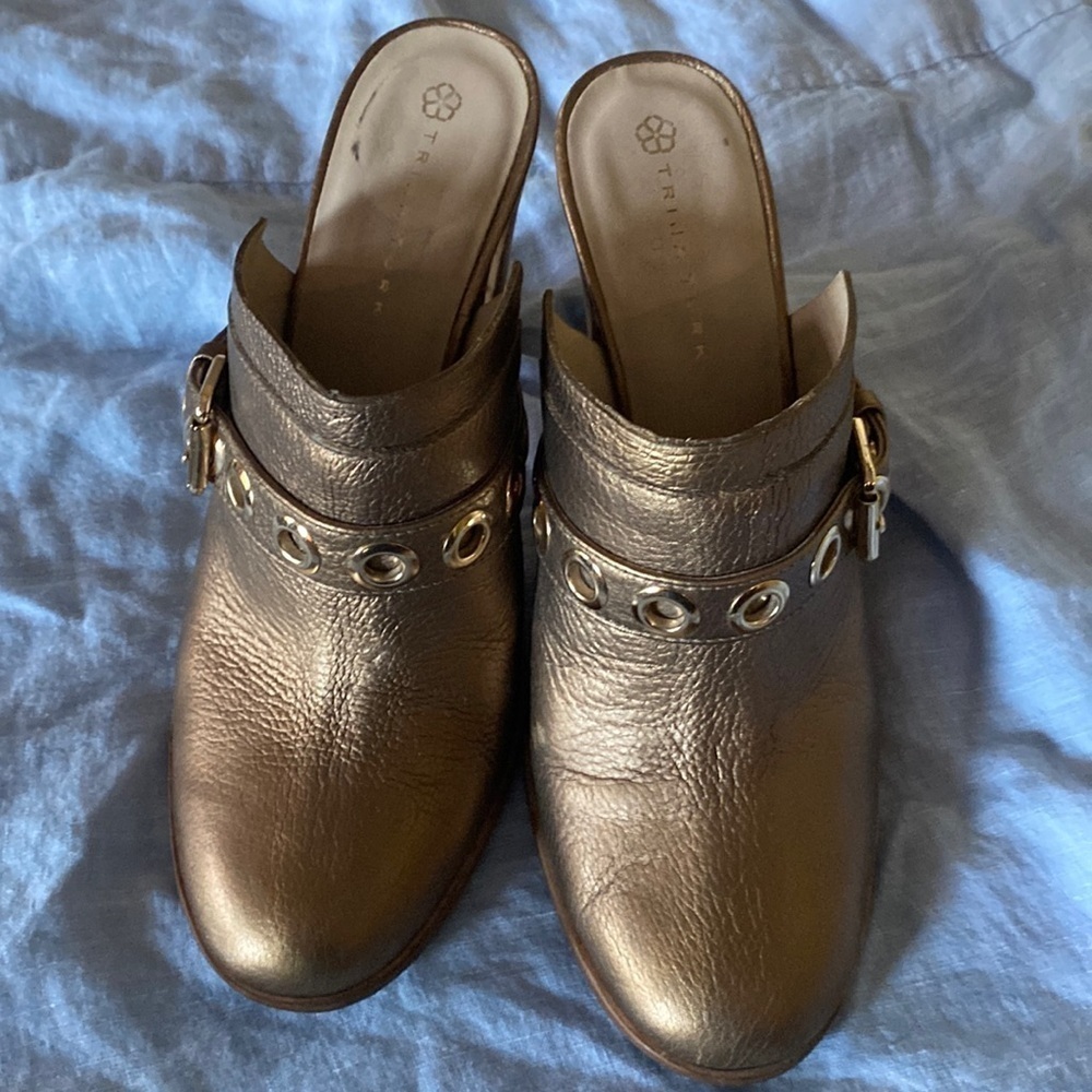 NIB TRINA TURK WOMEN'S WILLOUGHBY BRONZE MULES OR CLOGS SHOES 8 M. RARE